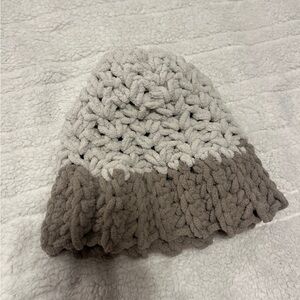 Crochet chunky colorblock beanie